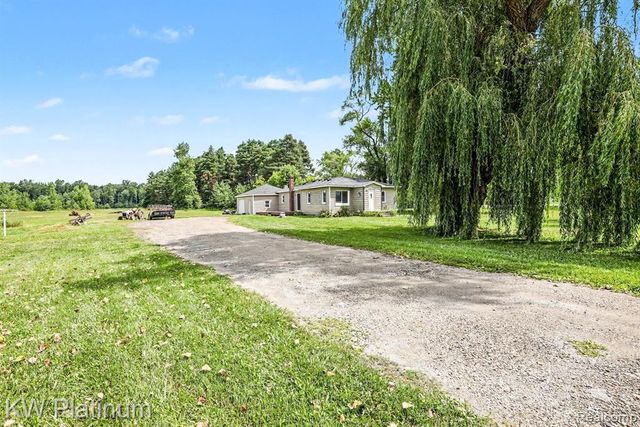 4560 Lapeer Road, Kimball, MI 48074