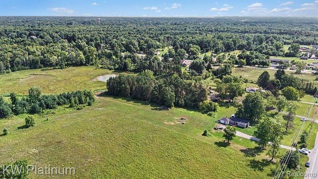 4560 Lapeer Road, Kimball, MI 48074