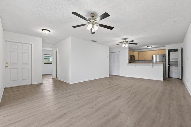 9418 NW 49th Place, Sunrise, FL 33351