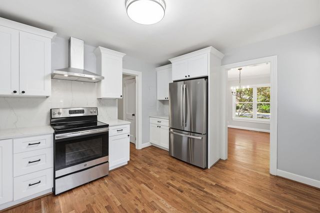 2043 Wappoo Drive, Charleston, SC 29412