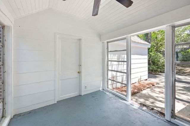 2043 Wappoo Drive, Charleston, SC 29412