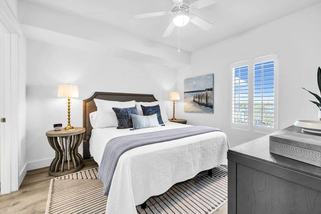 858 Scallop Court 602, Fort Walton Beach, FL 32548