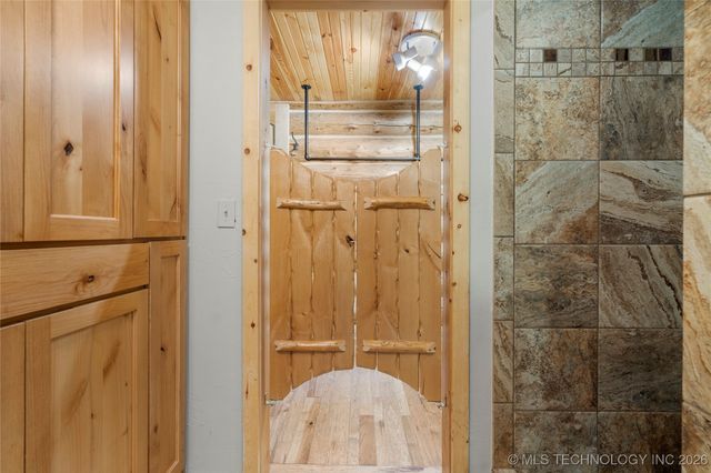 72860 S 220 Road, Wagoner, OK 74467