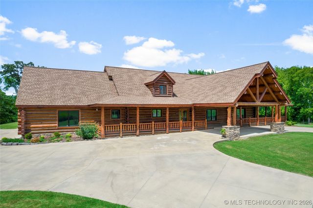 72860 S 220 Road, Wagoner, OK 74467