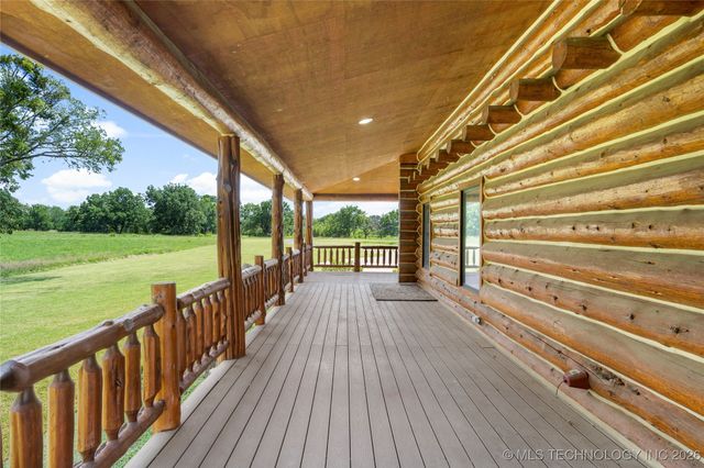 72860 S 220 Road, Wagoner, OK 74467