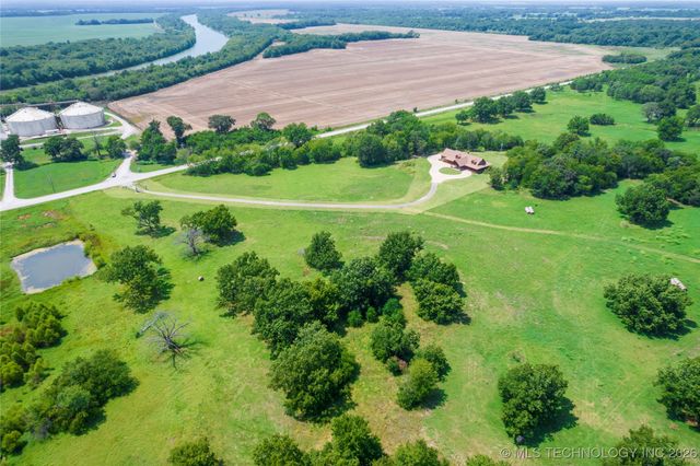 72860 S 220 Road, Wagoner, OK 74467