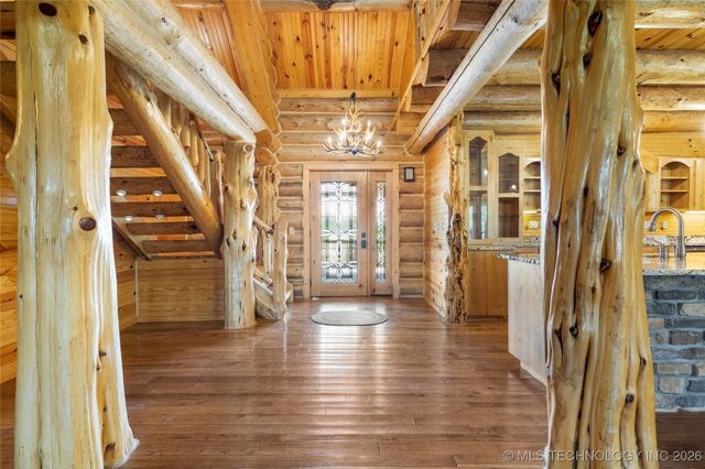 72860 S 220 Road, Wagoner, OK 74467