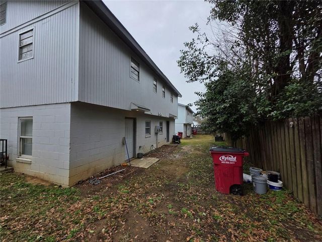 1156 Triple Hill Drive, Macon, GA 31206