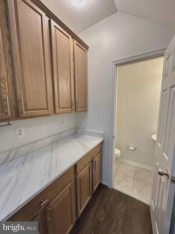 9544 WALKER WAY, Manassas Park, VA 20111