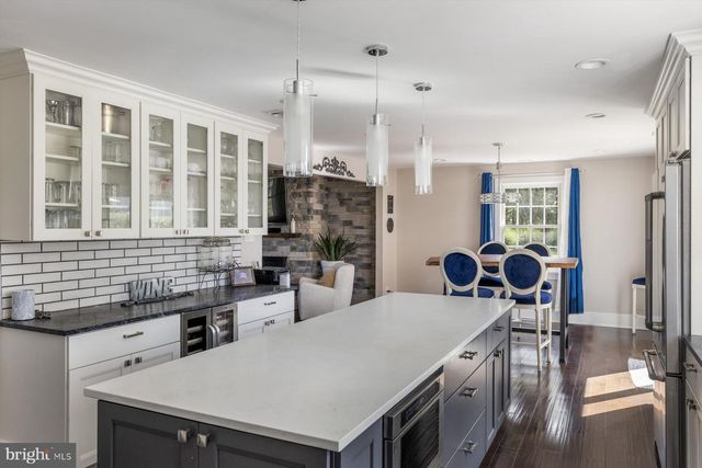 4981 NEW RD, New Hope, PA 18938