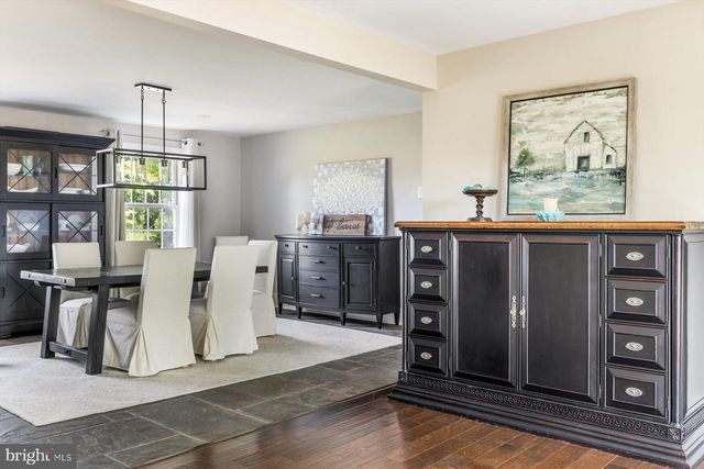 4981 NEW RD, New Hope, PA 18938