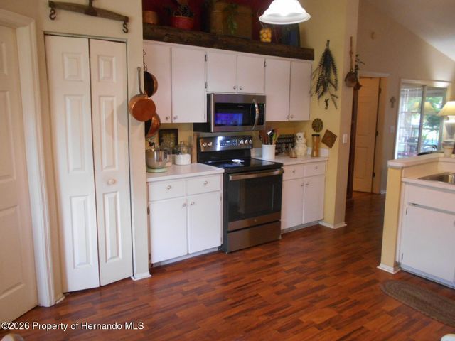 3466 Dow Lane, Spring Hill, FL 34609