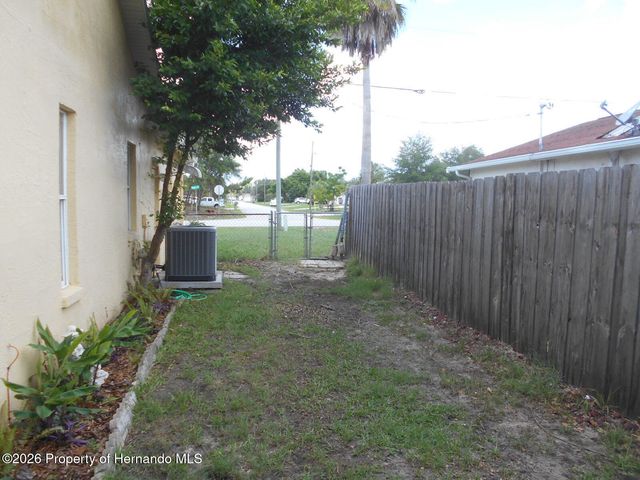 3466 Dow Lane, Spring Hill, FL 34609