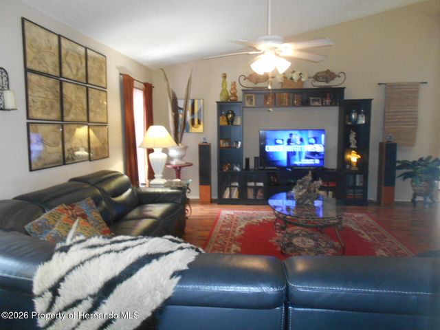 3466 Dow Lane, Spring Hill, FL 34609