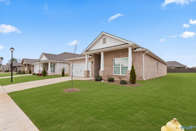 170 Williams Pointe Boulevard, Huntsville, AL 35824