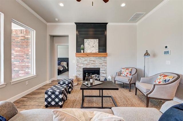 4825 Sand Lily Lane, Edmond, OK 73034