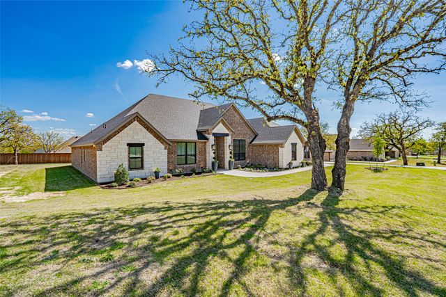 170 Tennessee Drive, Stephenville, TX 76401