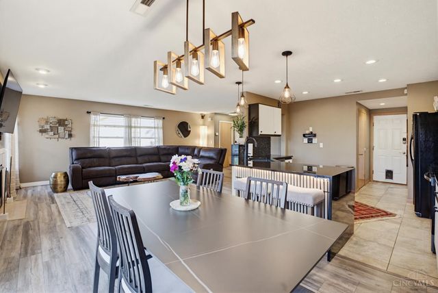 1903 Brixton Court, Goshen Twp, OH 45140