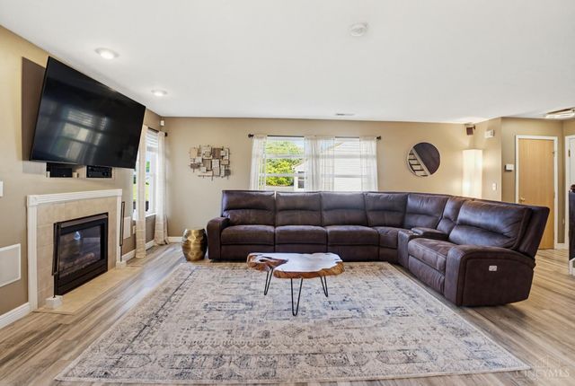 1903 Brixton Court, Goshen Twp, OH 45140