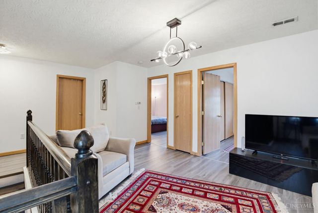 1903 Brixton Court, Goshen Twp, OH 45140