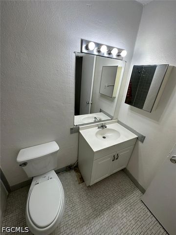 1830 Maravilla AVE 314, Fort Myers, FL 33901