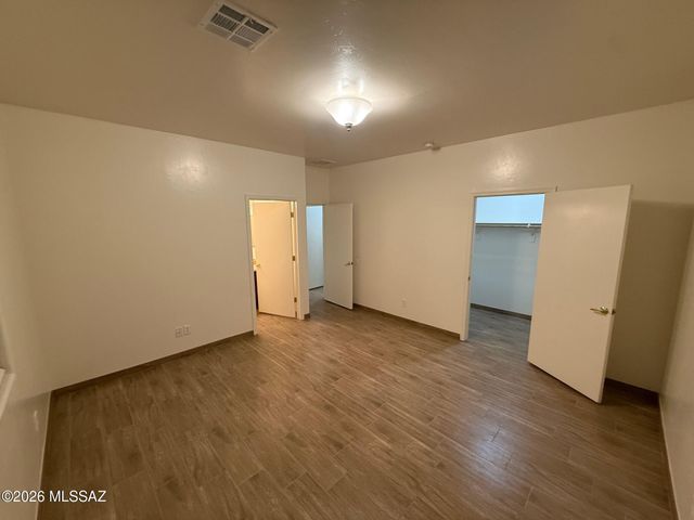 6274 S Iron Brand Drive, Tucson, AZ 85757