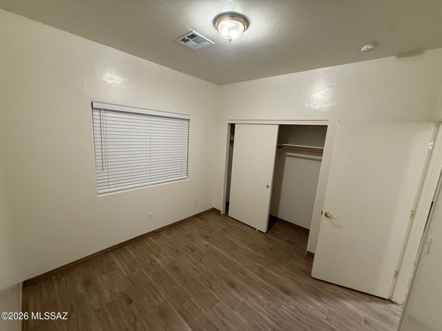 6274 S Iron Brand Drive, Tucson, AZ 85757