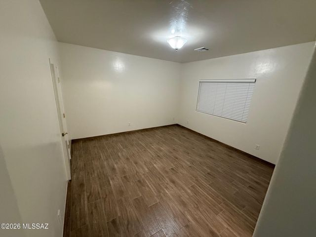 6274 S Iron Brand Drive, Tucson, AZ 85757