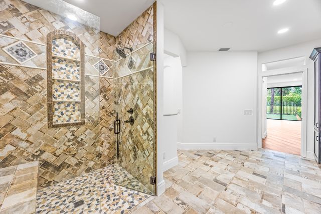 6388 Via Rosa, Boca Raton, FL 33433