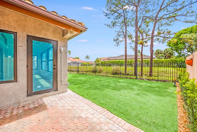 6388 Via Rosa, Boca Raton, FL 33433