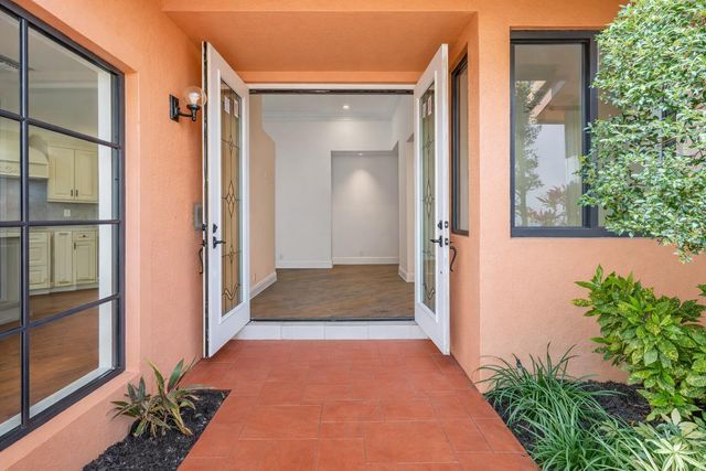 6388 Via Rosa, Boca Raton, FL 33433