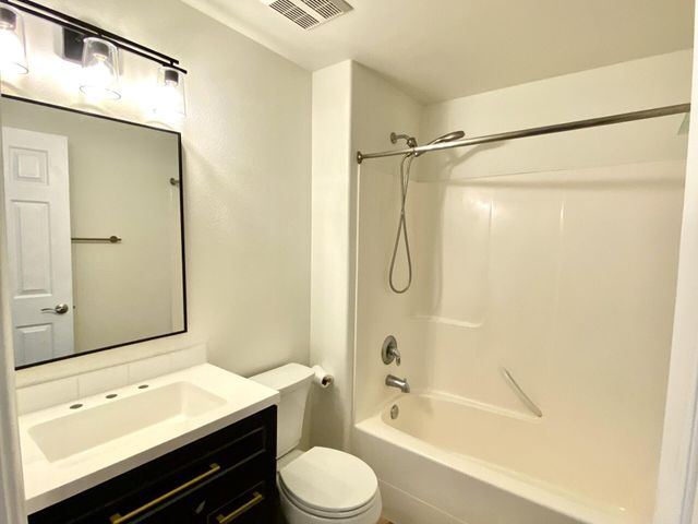 20050 Elizabeth, Bend, OR 97702