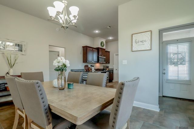 1722 S Gonzales Trace Ave, Gonzales, LA 70737