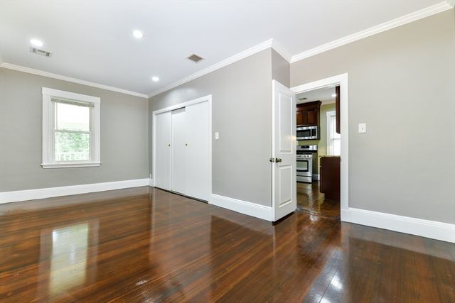 51 Wolcott Rd. 1, Brookline, MA 02467