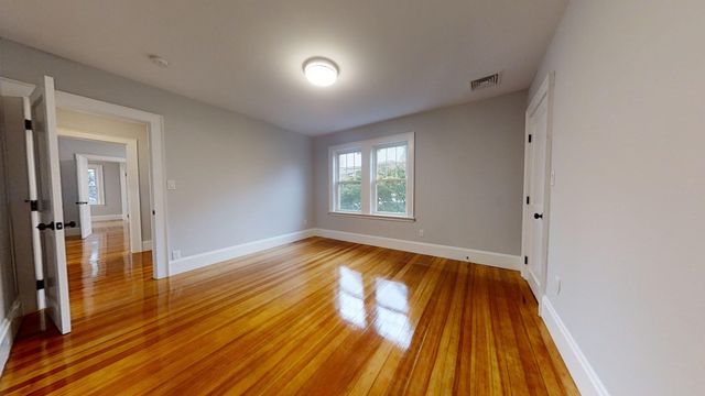 33 Grafton Street 2, Arlington, MA 02474