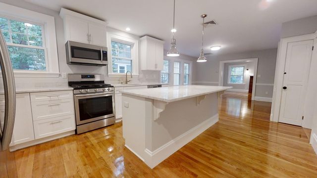 33 Grafton Street 2, Arlington, MA 02474