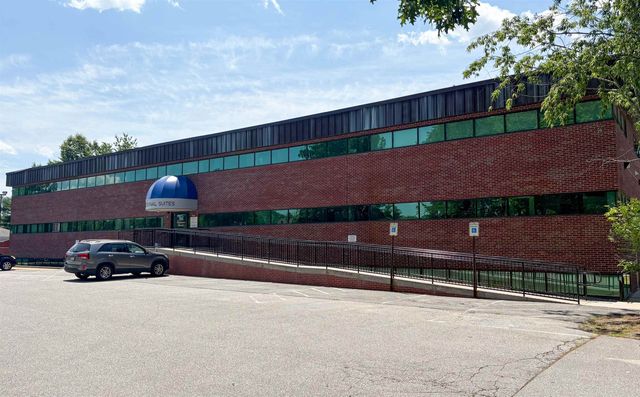 166 Plaistow Road Units 1 & 2, Plaistow, NH 03865