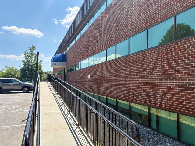 166 Plaistow Road Units 1 & 2, Plaistow, NH 03865