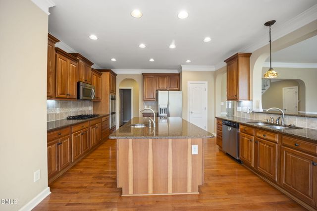 5402 Sutteridge, Durham, NC 27713