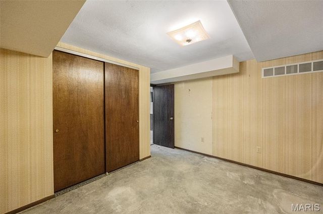 8621 S Laclede Station Road, Unincorporated, MO 63123