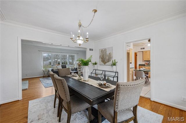 8621 S Laclede Station Road, Unincorporated, MO 63123