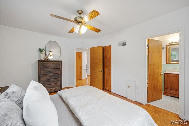 8621 S Laclede Station Road, Unincorporated, MO 63123