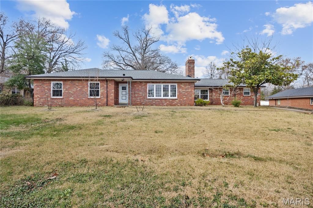 8621 S Laclede Station Road, Unincorporated, MO 63123