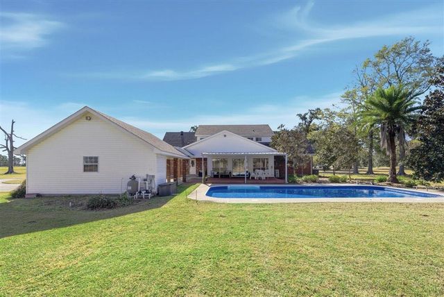 1235 Staci Lane, Sulphur, LA 70665