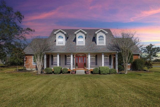 1235 Staci Lane, Sulphur, LA 70665