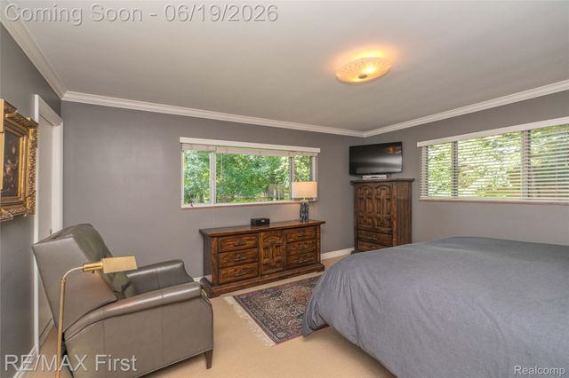 19415 Riverside Drive, Beverly Hills Village, MI 48025