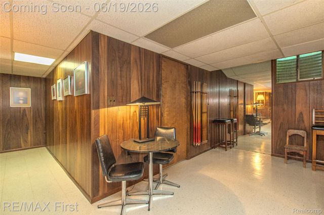 19415 Riverside Drive, Beverly Hills Village, MI 48025