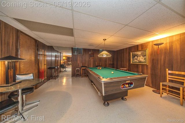 19415 Riverside Drive, Beverly Hills Village, MI 48025