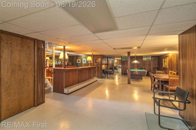 19415 Riverside Drive, Beverly Hills Village, MI 48025