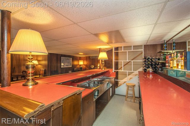 19415 Riverside Drive, Beverly Hills Village, MI 48025